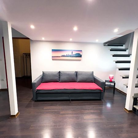 Hope Lighthouse Apartment Бари Екстериор снимка