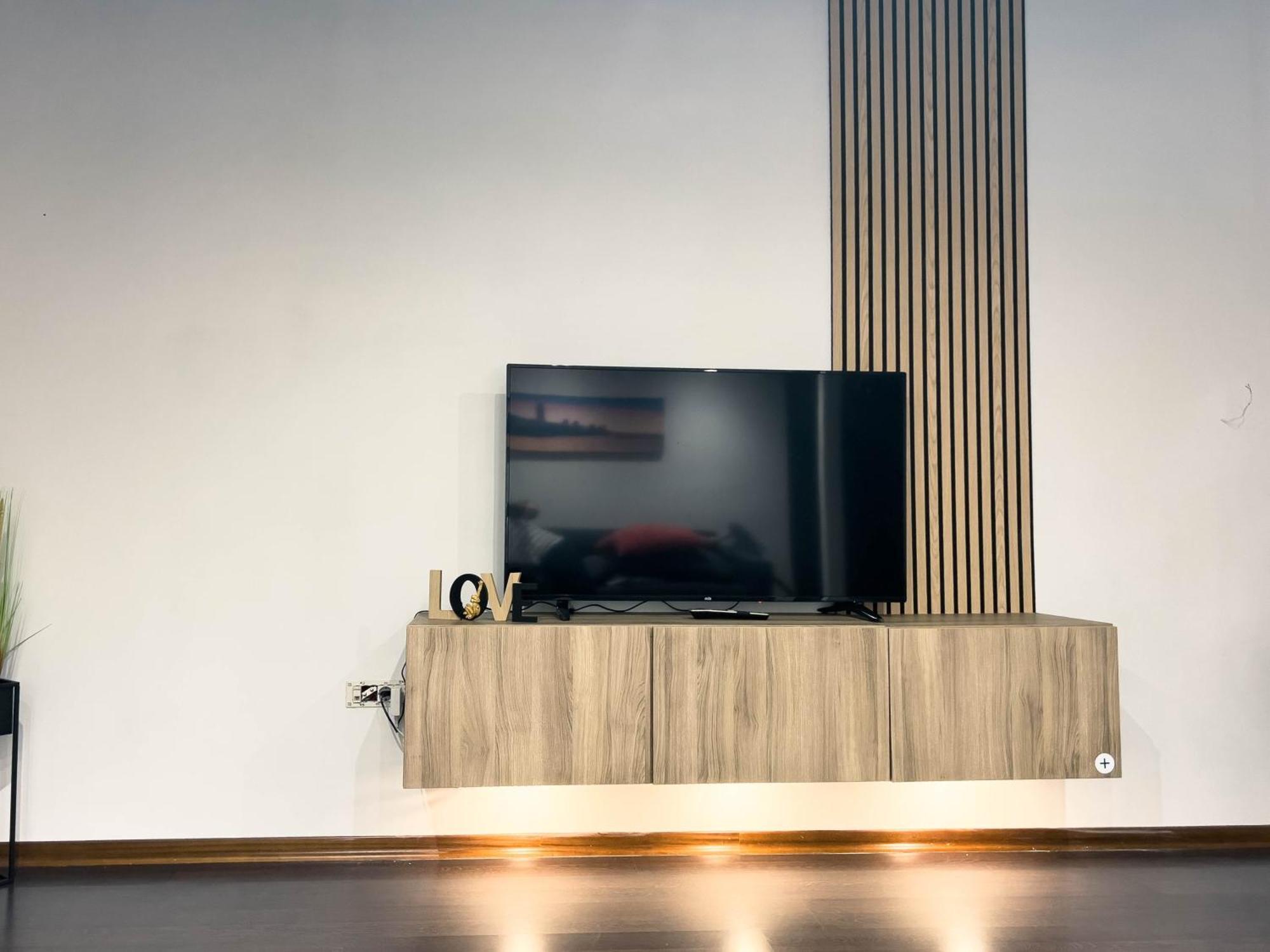 Hope Lighthouse Apartment Бари Екстериор снимка
