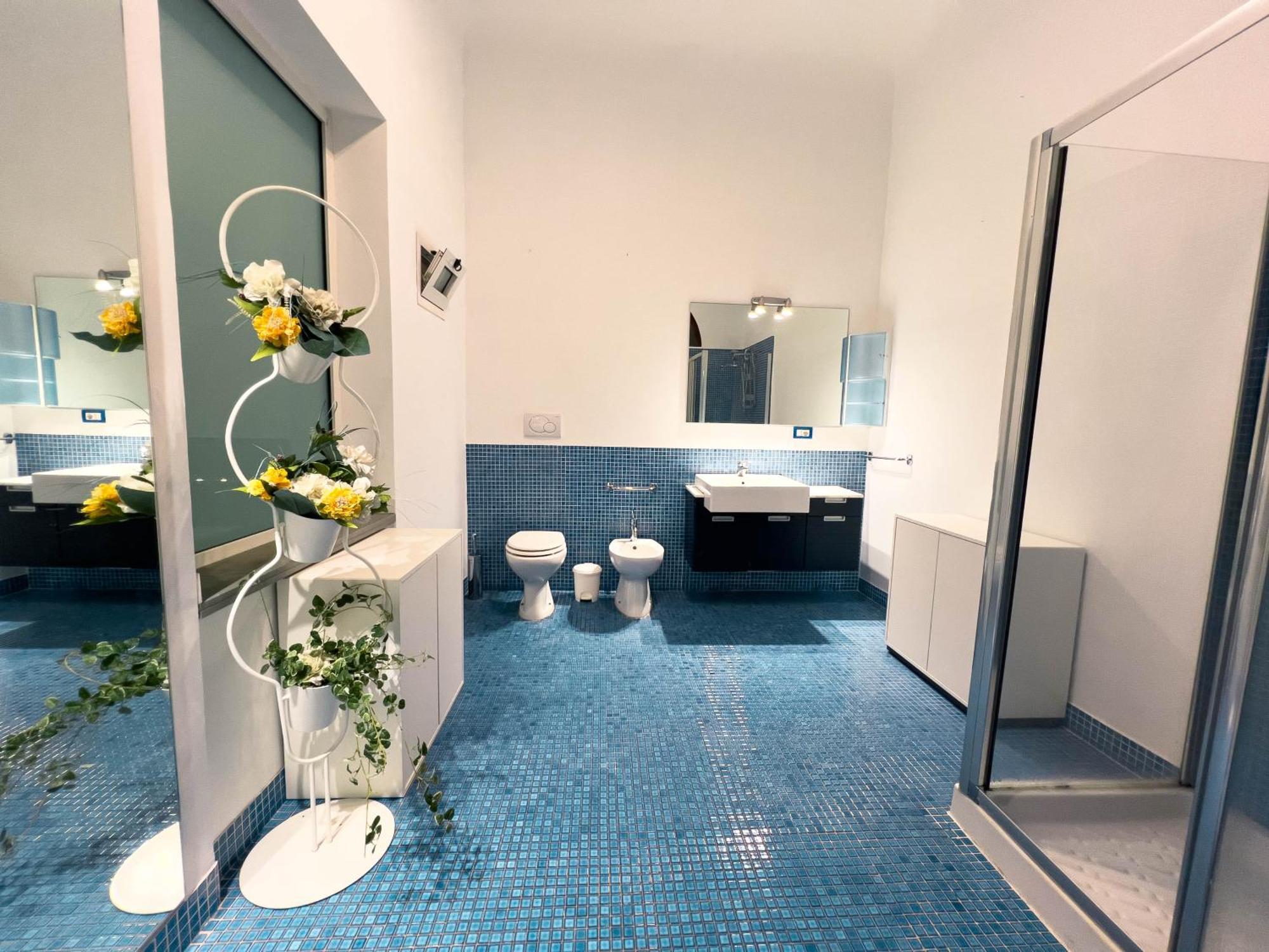 Hope Lighthouse Apartment Бари Екстериор снимка